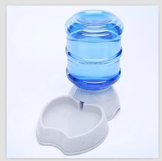 3.8L Plastic Automatic Drinking Pet Bowl