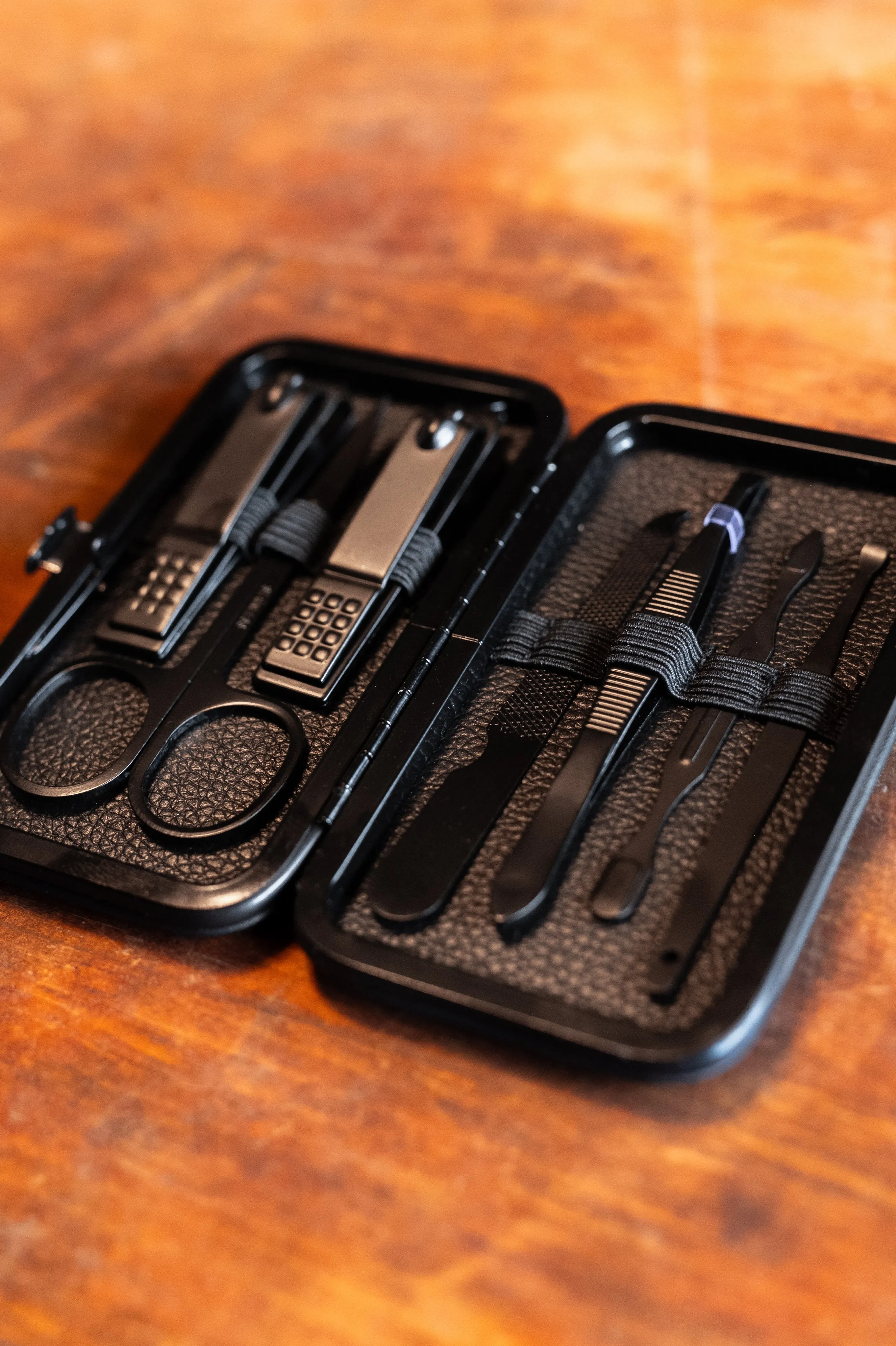 Black Manicure Set & Case