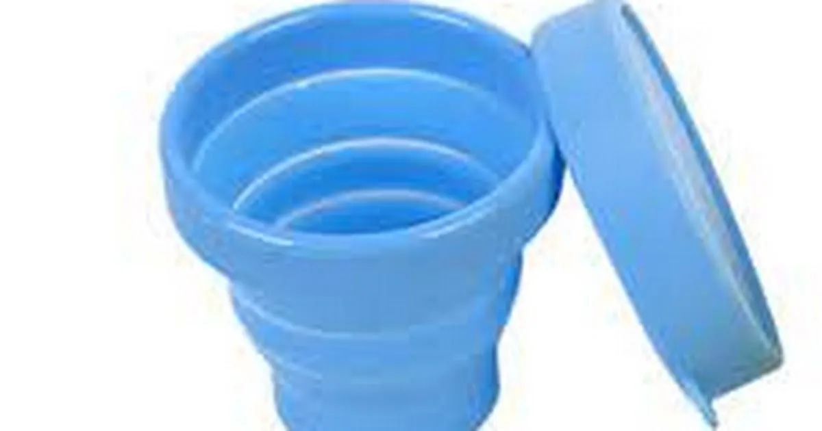 K Kudos  Silicone Collapsible Travel Cup - Silicone Folding Camping Cup with Lids - Expandable Drinking Cup Set 1 pc